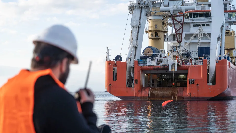 Το καλώδιο οπτικών ινών ANDROMEDA διασυνδέει την Ελλάδα με τη Σαουδική Αραβία