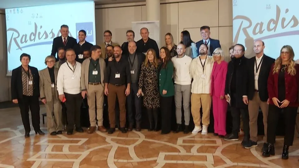 Η Ελλάδα παραμένει πρώτη στις προτιμήσεις των Πολωνών τουριστών