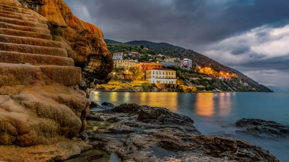 Berkshire Hathaway HomeServices: Εξερευνώντας τους καλύτερους καλοκαιρινούς προορισμούς της Ελλάδας