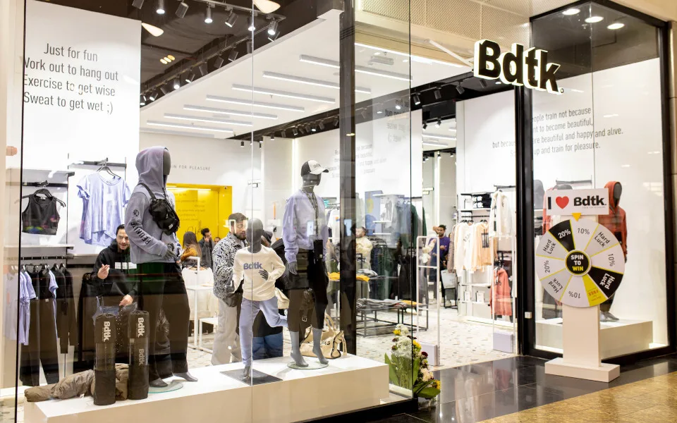 Η Pink Woman (Intrafashion) εξαγοράζει την BODYTALK