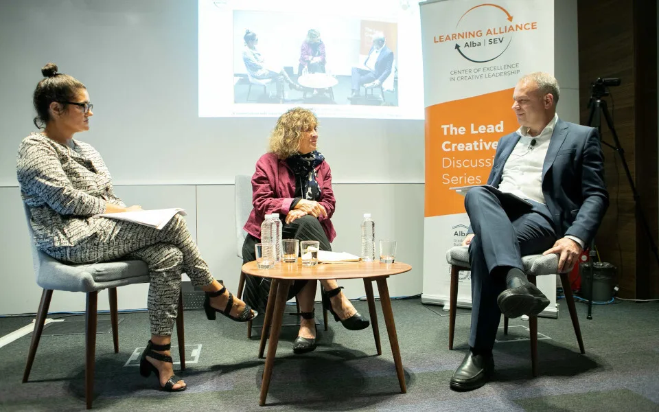 ΣΕΒ – Alba: Η ένταξη των τεχνών στην εκπαίδευση στελεχών καταλύτης για την προώθηση της δημιουργικής ηγεσίας