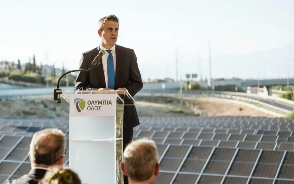 Ο Χρίστος Δήμας έδωσε το παρών στα εγκαίνια του προγράμματος φωτοβολταϊκών πάρκων της Ολυμπίας Οδού