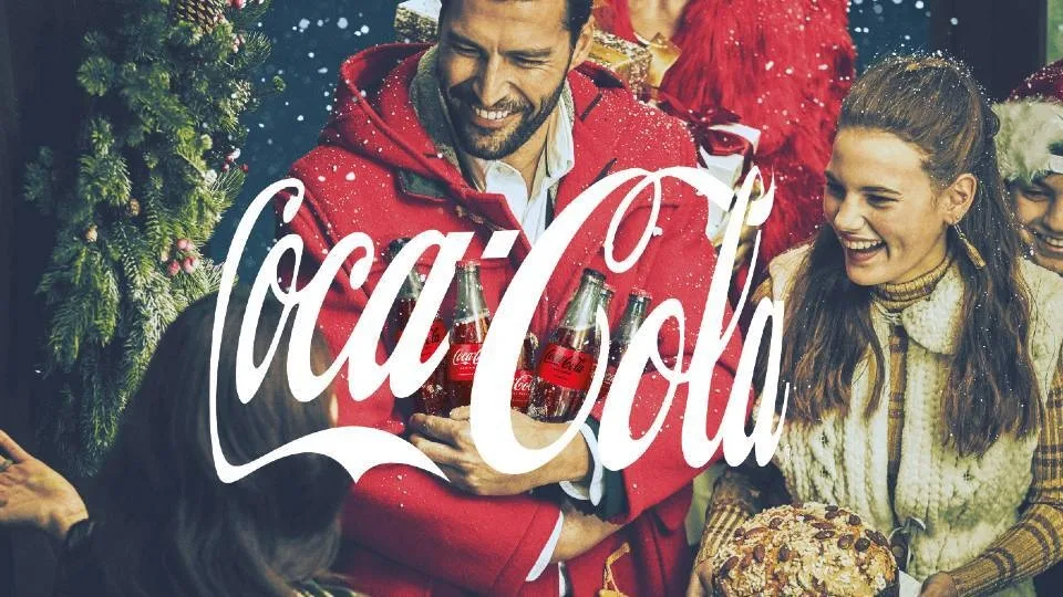 Η Coca-Cola παρουσιάζει τη νέα Χριστουγεννιάτικη καμπάνια της