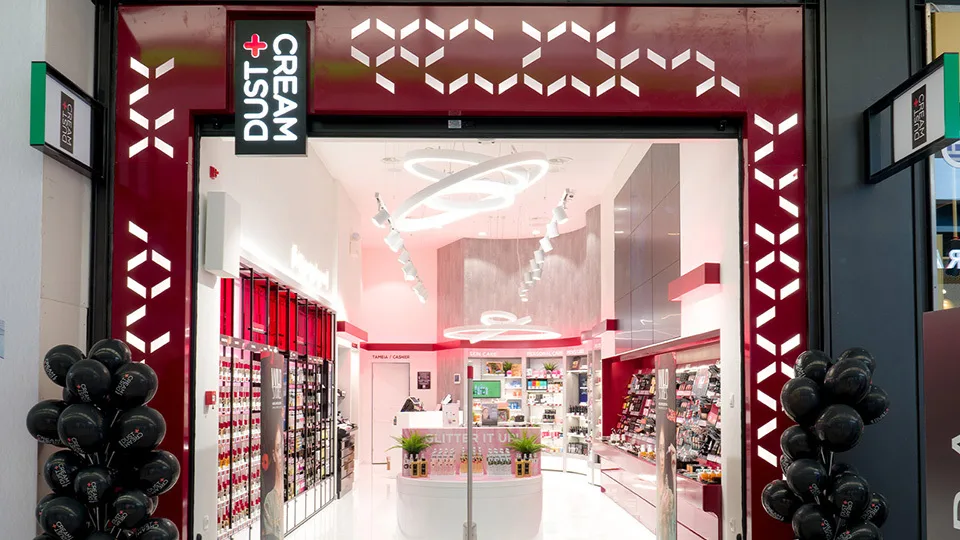 Dust+Cream: Γυναίκες απαρτίζουν το 83% του ανθρώπινου δυναμικού της