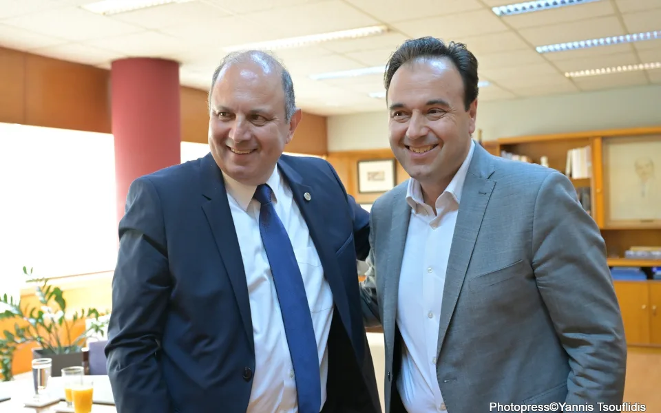 Συνάντηση πρύτανη ΑΠΘ με Παπαστεργίου - «Θα γίνει ολική επανεκκίνηση του Πανεπιστημίου»