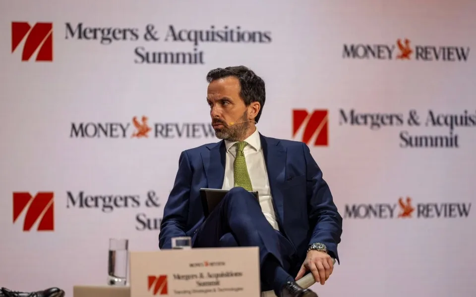 Δ. Ψαρρής (Bain & Company): «Το ζητούμενο πλέον δεν είναι μόνο το αν θα υπάρξουν deals, αλλά ποιος θα επενδύσει»