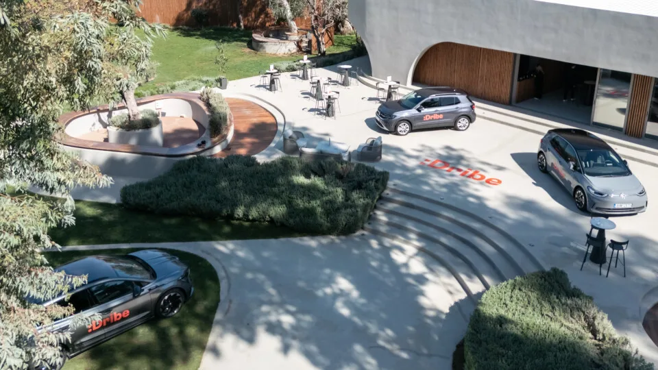 Η :Dribe έφτασε στην Ελλάδα και αλλάζει τα δεδομένα προσφέροντας ελευθερία στην κινητικότητα