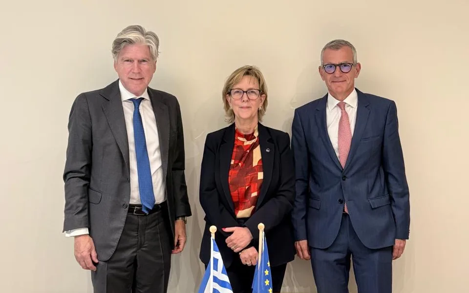 Συνάντηση ΕΑΕΕ με την επίτροπο Albuquerque: Ανταλλαγή απόψεων για τον ασφαλιστικό κλάδο