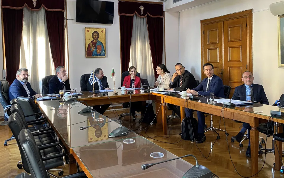 Το ΕΒΕΠ πρέσβης των των ναυτιλιακών και Πειραϊκών επιχειρήσεων στη διεθνή έκθεση της Αλγερίας