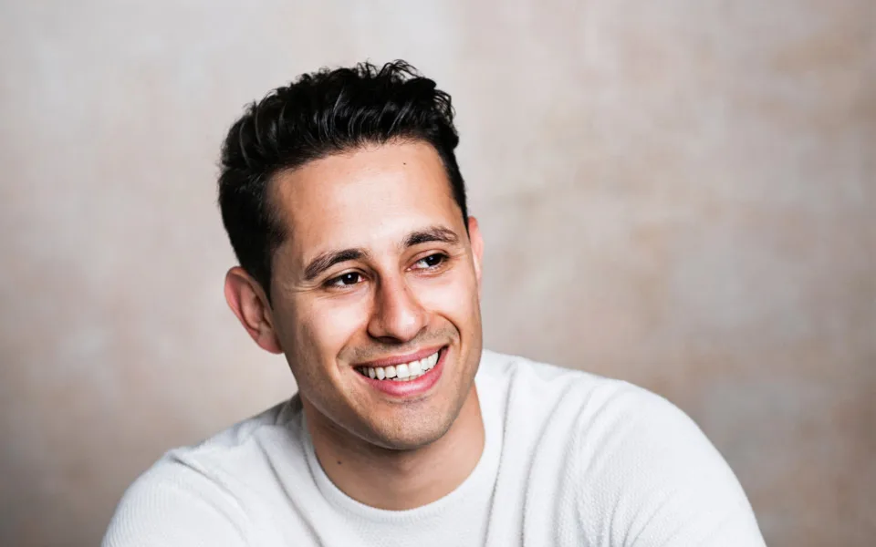 Ανάμεσα στους 50 πιο καινοτόμους νέους επιχειρηματίες της Ευρώπης ο CEO της Renfluence, Γ. Καραβοκύρης